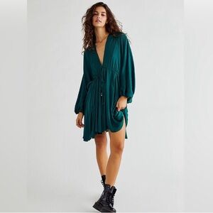 NWT Free People Arzel Emerald Green Pleated Long Sleeve Mini Dress